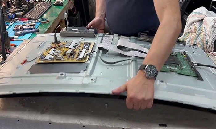 Curved LED TV Repair Services in Jaipur